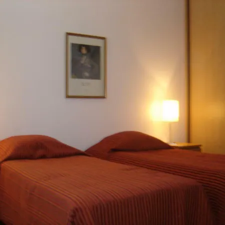 De La Fontaine Zak 3562 Apartment